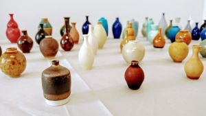 Micro porcelain vases - Photo credit: Matteo Pescarin.